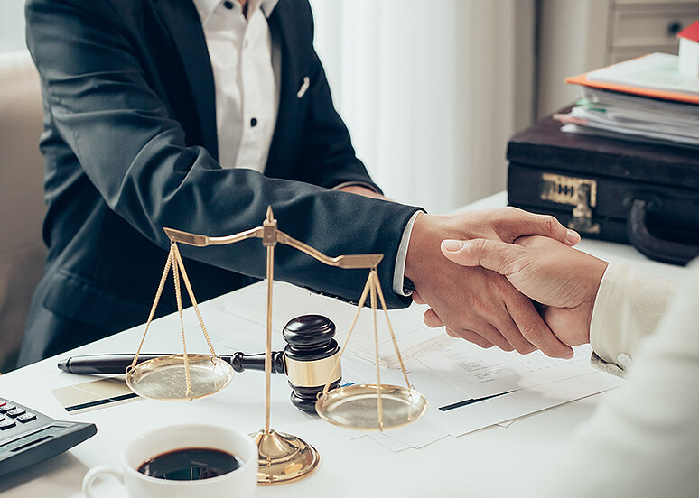 Vertrags- und Wirtschaftsrecht